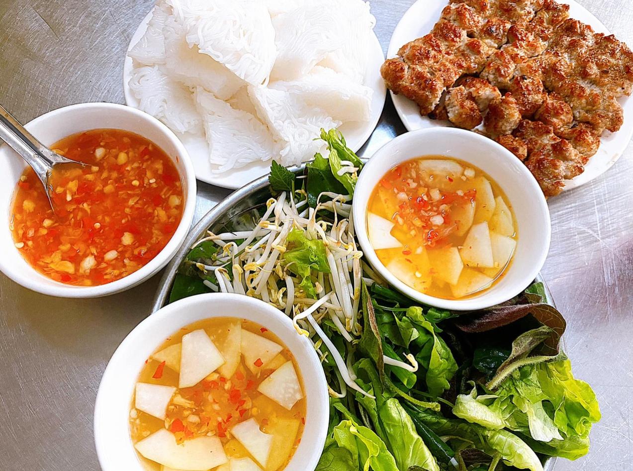 Bún chả quạt Ninh Bình - Quán Tình Mai