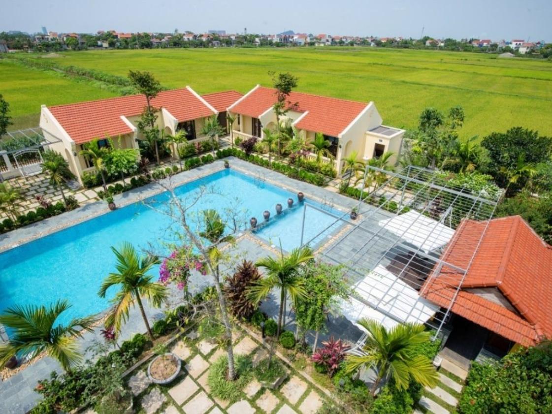 Đồng Nê Hotel & Resort