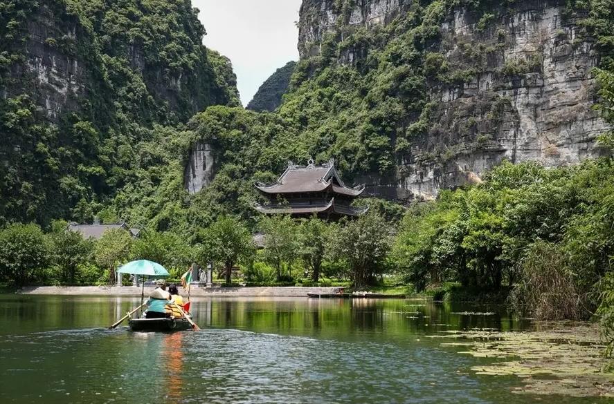 Thời tiết Ninh Bình tháng 4 dịu mát
