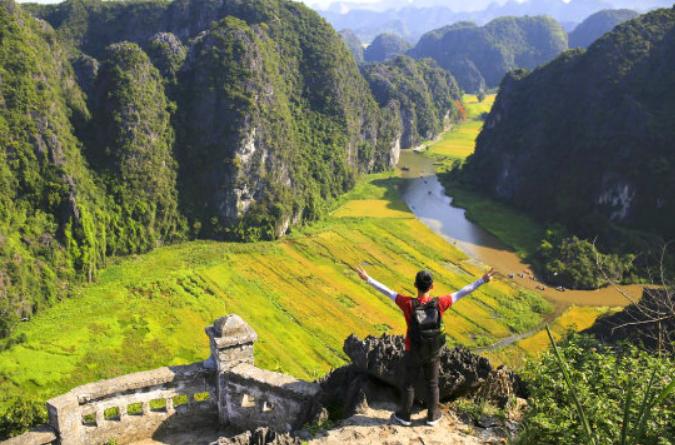 Thời tiết Ninh Bình tháng 7 rất thích hợp đến du lịch
