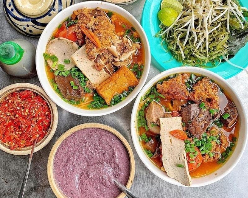 Quán riêu cua đồng Vy tô ú nụ