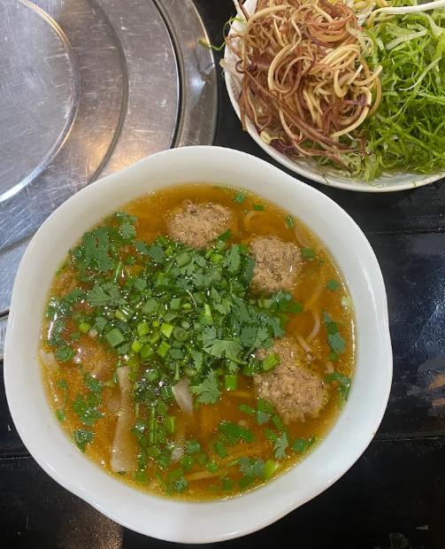 Quán riêu Hòa