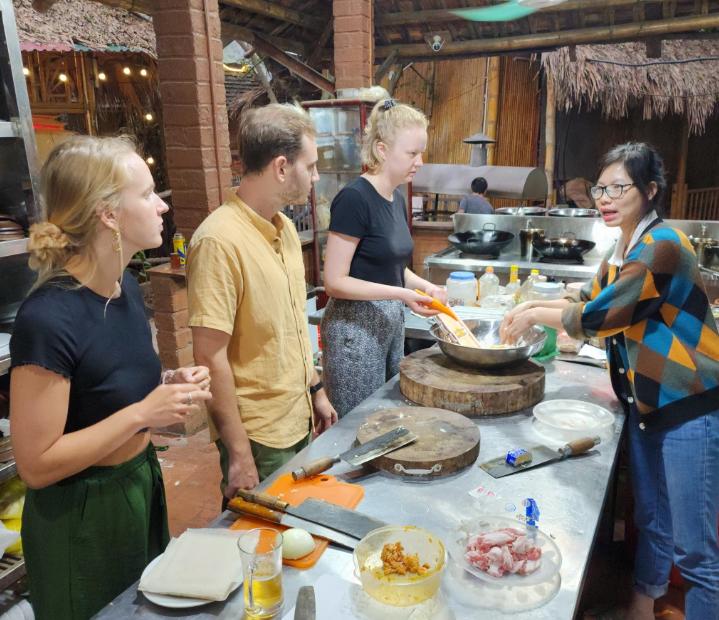 Lớp học nấu ăn tại Ninh Bình
