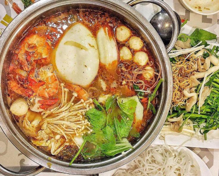 Nhà hàng Khap Bun Kha nổi tiếng với các món ăn đậm chất Thái