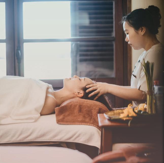 Dịch vụ massage thư giãn