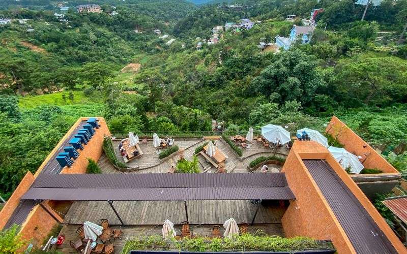 Không gian Katinat Đà Lạt rất ấn tượng