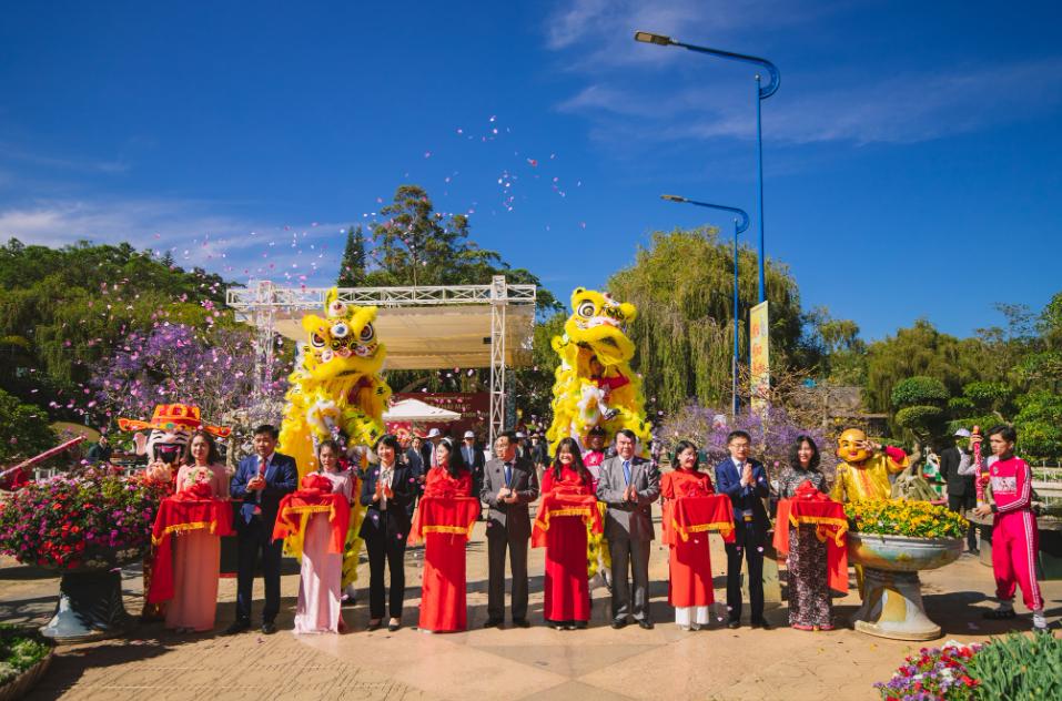 “Hội hoa xuân” diễn ra vào dịp Tết Nguyên Đán hàng năm