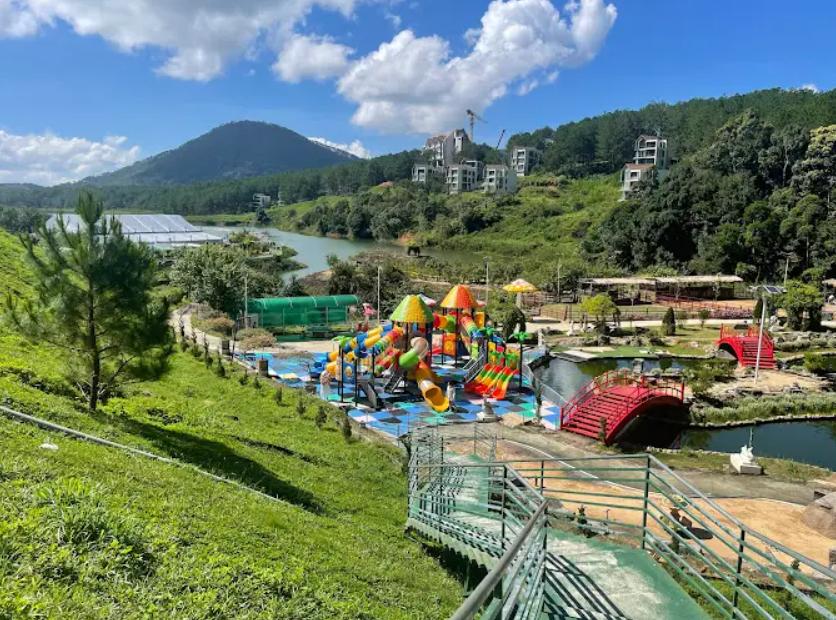 Khu vui chơi Wonderland Đà Lạt