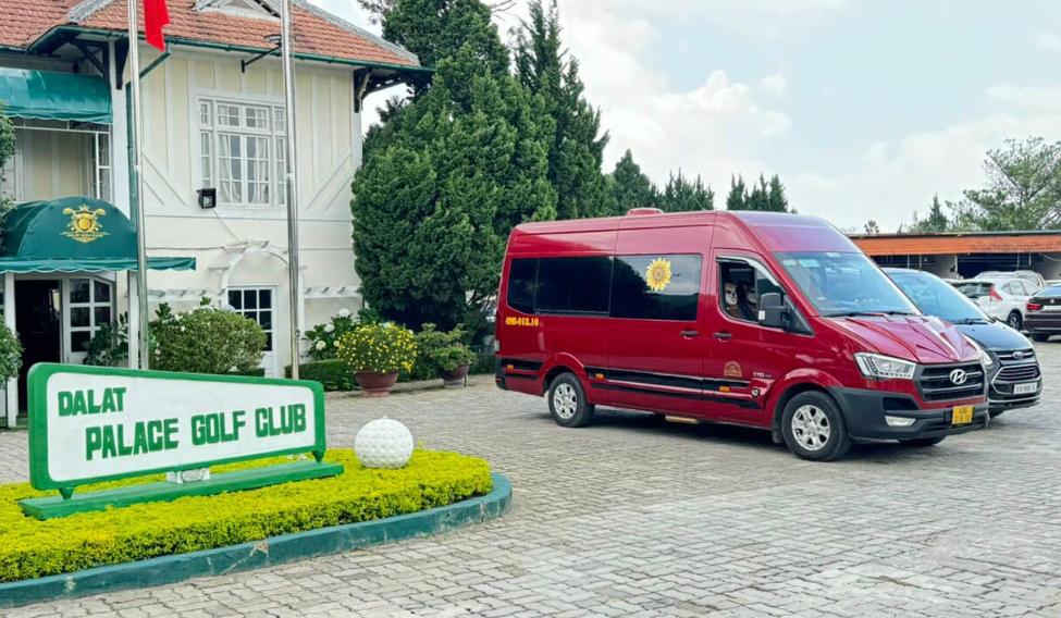 Lạc Hồng Limousine
