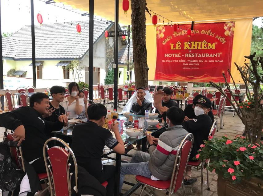 Bánh canh niêu Lê Khiêm