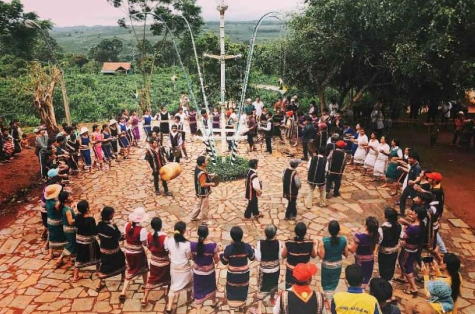 Lễ hội văn hóa Xơ Đăng hàng năm