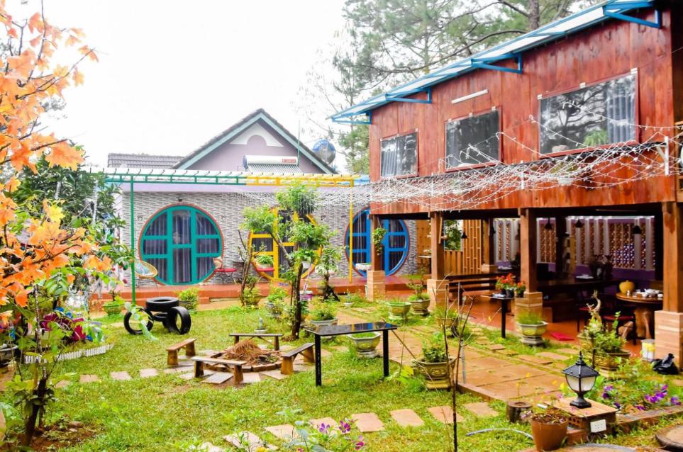 Khu sinh hoạt chung được trang bị đầy đủ tiện nghi