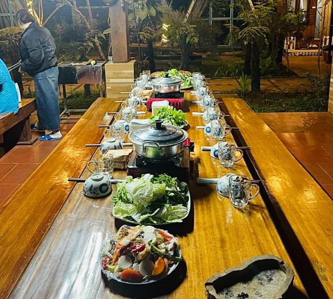 Dịch vụ set up bàn tiệc theo yêu cầu