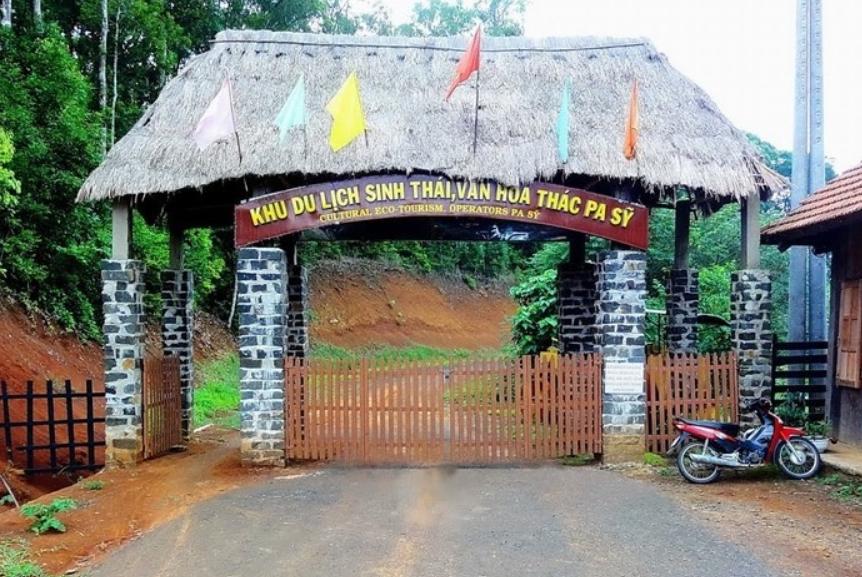 Khu du lịch Thác Pa Sỹ Măng Đen
