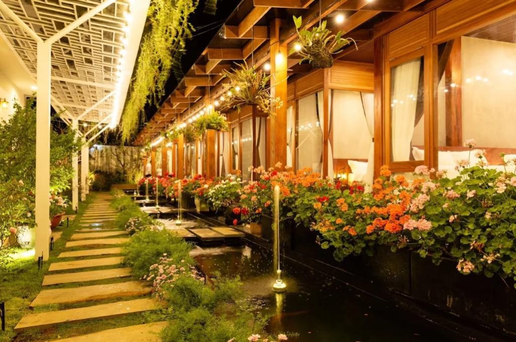 Vườn Trà Homestay Măng Đen kết hợp mô hình cà phê