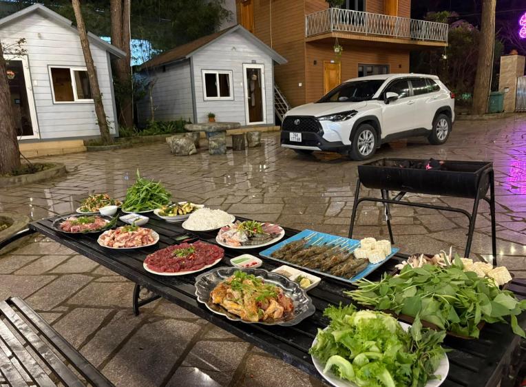 Thưởng thức tiệc nướng BBQ