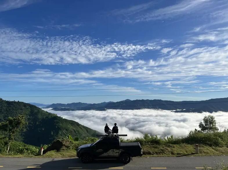 Di chuyển bằng ô tô cá nhân
