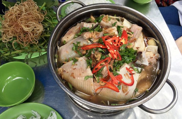 Lẩu cá đuối ngon đậm đà