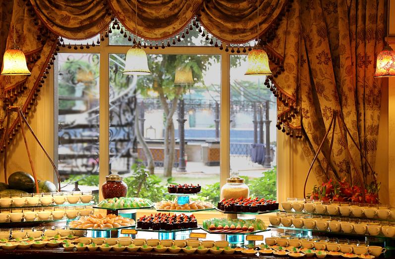 Nhà hàng Dining Room