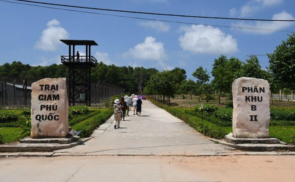 Chứng kiến tái hiện chân thực tại Phân khu B2
