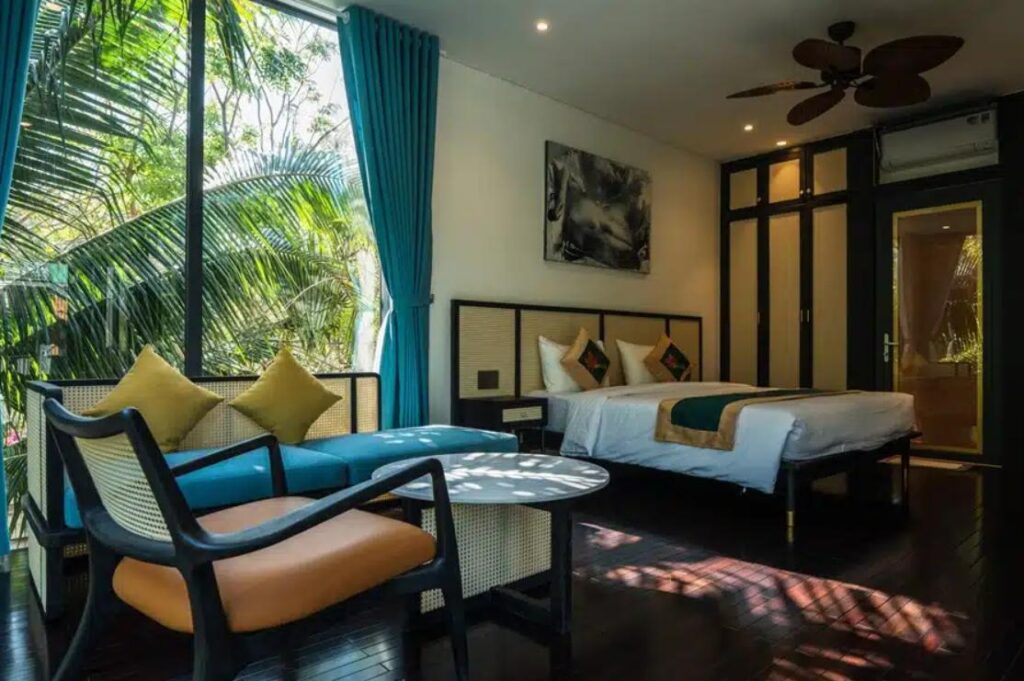 Phòng ngủ ấm áp, đầy đủ các trang thiết bị