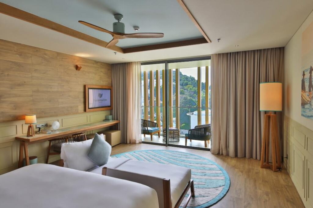 Phòng Fusion Suite hướng phố cực chill