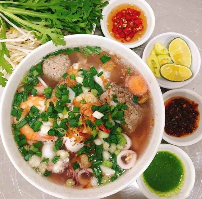 Hủ tiếu mực Vũng Tàu