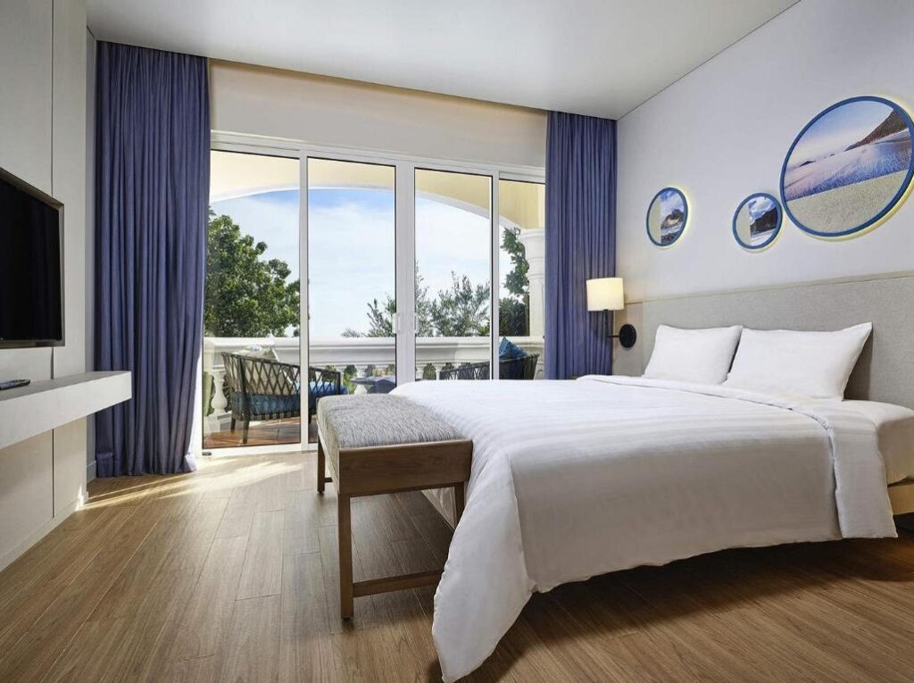 Phòng Executive (Nhìn ra biển – 1 giường King)