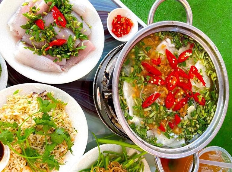Lẩu cá Cô Hoa