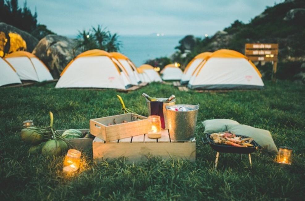 Tổ chức cắm trại và tiệc nướng BBQ