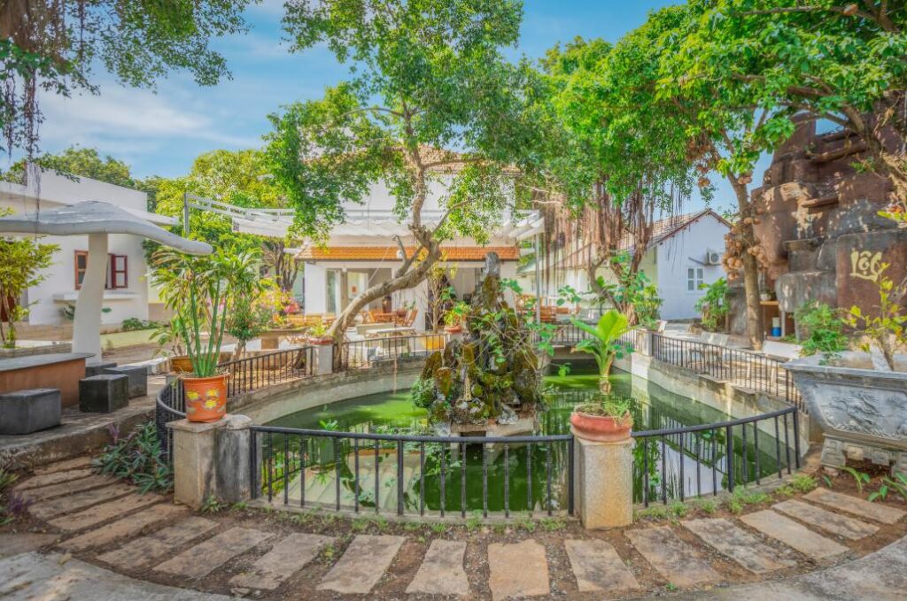 Caroline Hotels & Resort ngập tràn không gian xanh