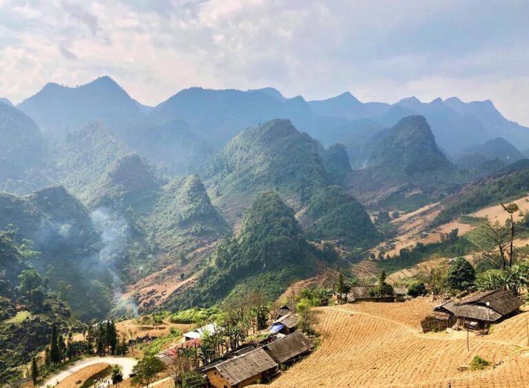 Hà Giang đi Đồng Văn bao nhiêu km