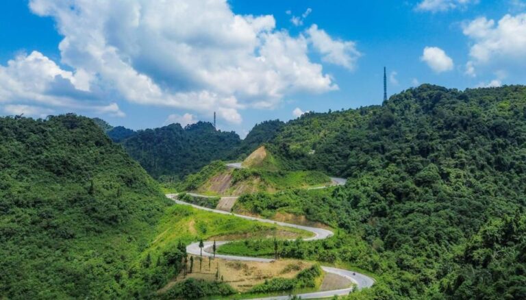 Hà Giang đi Lũng Cú bao nhiêu km