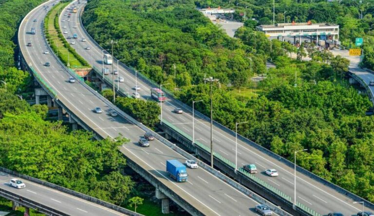 Ninh Bình cách Hải Phòng bao nhiêu km