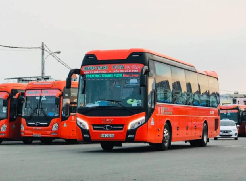 Di chuyển bằng xe khách thuận tiện, tiết kiệm
