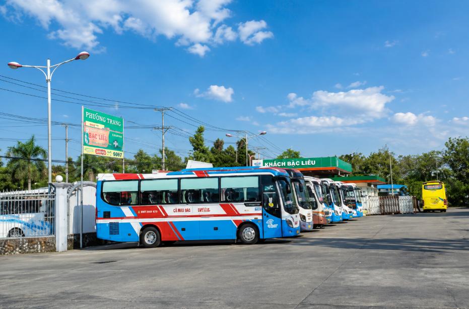 Đi xe khách thuận tiện, không tốn sức