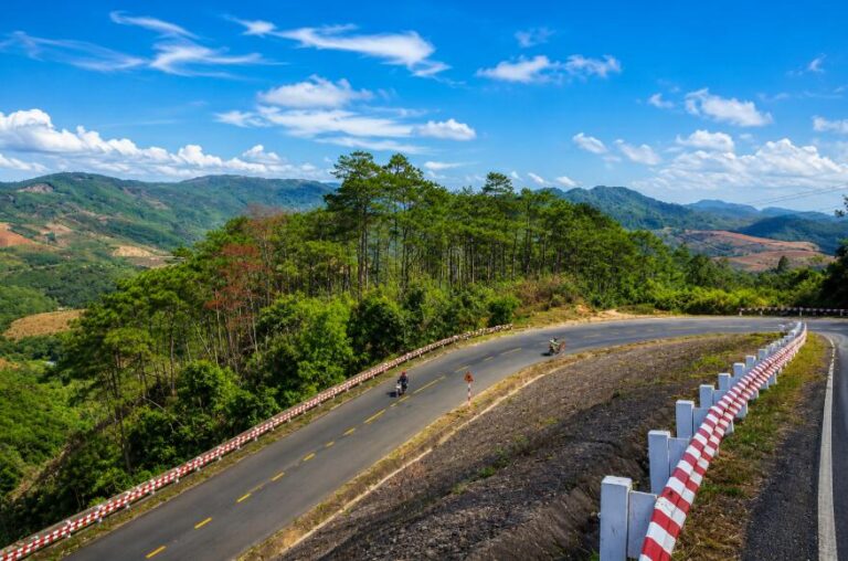 TPHCM đi Đắk Nông bao nhiêu km? Thời gian và cách di chuyển TPHCM đi Đắk Nông bao nhiêu km