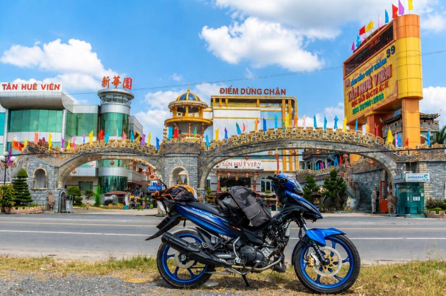 Đi xe máy từ Sài Gòn đến Sóc Trăng